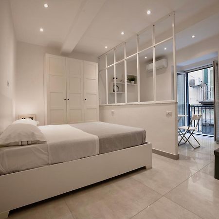 Casa Vacanze Santa Teresella 40 ナポリ エクステリア 写真