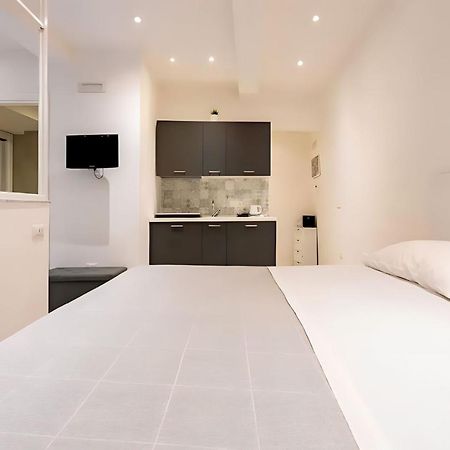 Casa Vacanze Santa Teresella 40 ナポリ エクステリア 写真