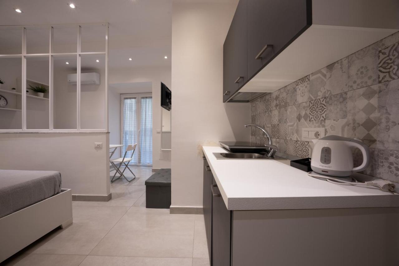 Casa Vacanze Santa Teresella 40 ナポリ エクステリア 写真