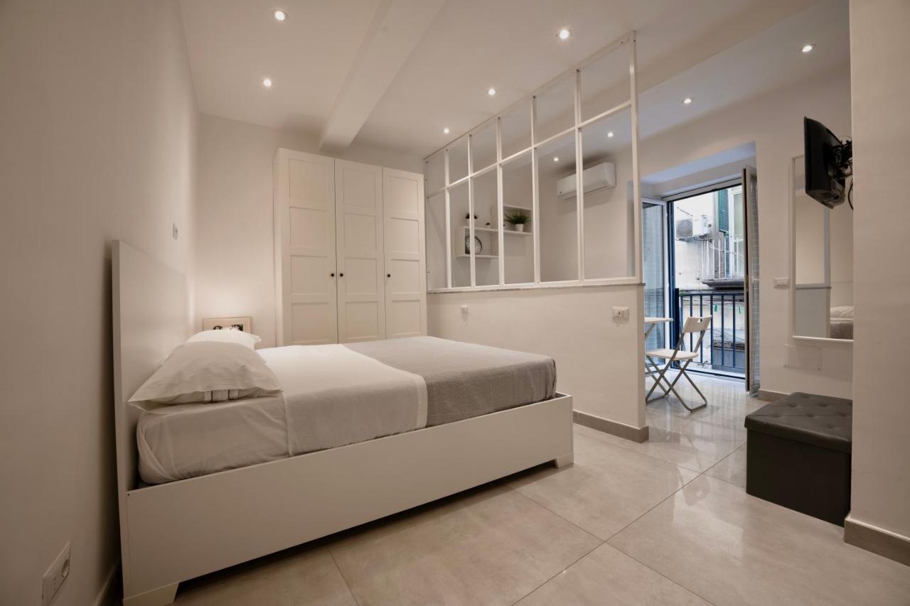 Casa Vacanze Santa Teresella 40 ナポリ エクステリア 写真