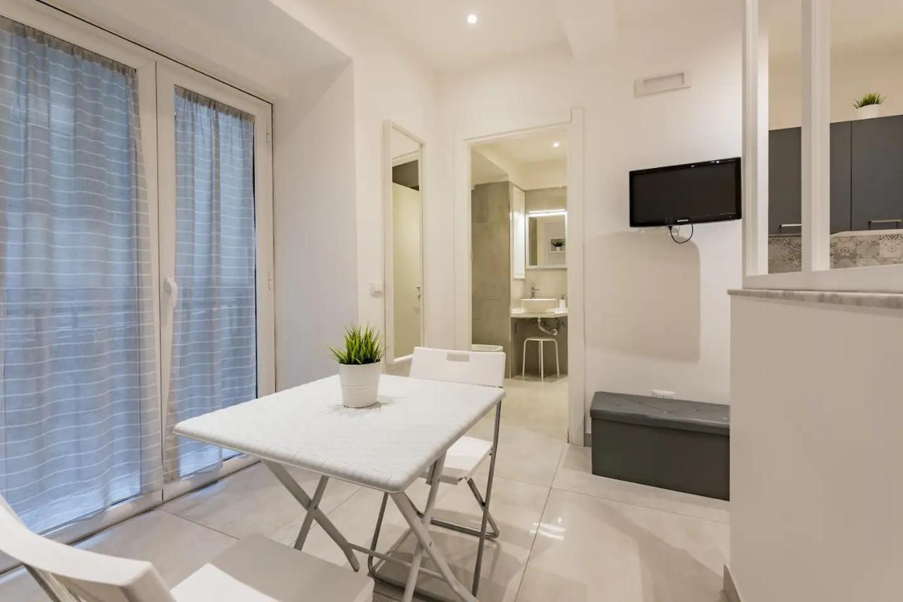 Casa Vacanze Santa Teresella 40 ナポリ エクステリア 写真